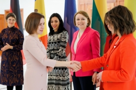 Președinta Maia Sandu a discutat despre perspectivele integrării europene cu ministre și secretare de stat din 8 state europene