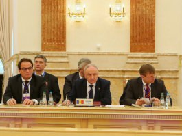 Moldovan president attends summit in Minsk