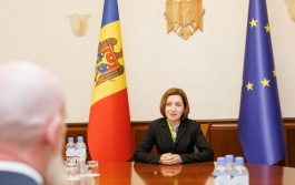 President Maia Sandu awarded the "Order of Honour" distinction to the director of the USAID Mission, Scott Hocklander, at the end of his mandate.