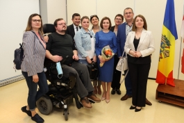 Președinta Maia Sandu, la întâlnirea cu diaspora la Montréal: „Am văzut o susținere totală a comunității de aici pentru proiectul de aderare a Republicii Moldova la UE”