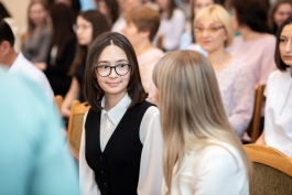 Обращение главы государства  к выпускникам, сдававшим в этом году бакалавриат: «Вы нужны Республике Молдова для реализации проекта нашего поколения - вступления в ЕС»