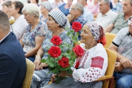 Президент Майя Санду побеседовала с жителями Опачь и Заима района Кэушень