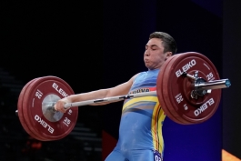 Președinta Maia Sandu i-a felicitat pe sportivii care au obținut 21 de medalii la Campionatul European de Haltere pentru tineri