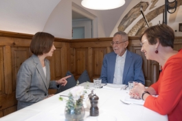 В Зальцбурге глава государства провела переговоры с Президентом Австрии господином Александром Ван дер Беллен