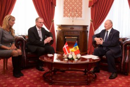 Moldovan president receives accreditation letters from more ambassadors