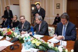 Йоханнес Хан: „Мы должны предпринимать действия, необходимые для согласования экономики Республики Молдова со стандартами ЕС”
