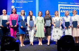 Șefa statului a participat la Gala Laureaților Concursului republican „Pedagogul Anului”, ediția 2023