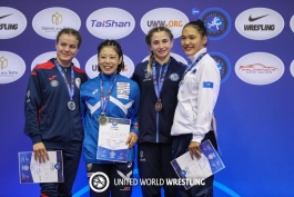 Președinta Maia Sandu i-a felicitat pe campionii mondiali Irina Rîngaci, Alexandrin Guțu și Mariana Draguțan 