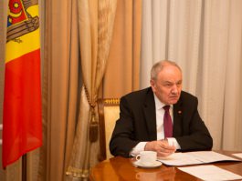 Moldovan president appoints nine judges