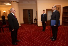 Moldovan president receives accreditation letters from three ambassadors