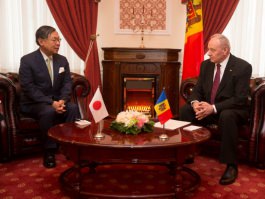 Moldovan president receives accreditation letters from three ambassadors