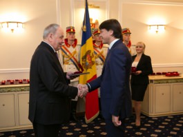 Președintele Republicii Moldova, Nicolae Timofti, a acordat distincții de stat unui grup de cetățeni