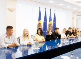  Президент Майя Санду обсудила с группой создателей контента тему  референдума и вступления в Европейский Союз
