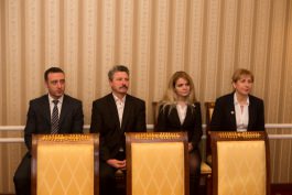 Președintele Nicolae Timofti a semnat decretele de numire în funcție a patru judecători