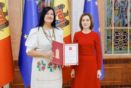 Președinta Maia Sandu a discutat cu membrii comunității găgăuze, în preajma aniversării a 30 de ani ai autonomiei, despre dezvoltare și păstrarea identității culturale 