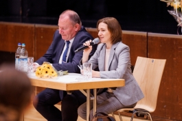 Президент Майя Санду встретилась с представителями молдавской диаспоры во Франкфурте, Мюнхене и Штутгарте