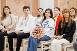 Глава государства встретилась с участниками Программы «SPRINT»
