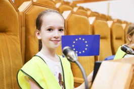 Учащиеся со всей страны и преподаватели из Великобритании посетили Президентуру Республики Молдова