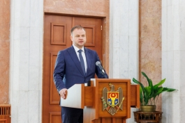 Новый заместитель премьер-министра по вопросам реинтеграции принес присягу в присутствии Президента Майи Санду и Премьер-министра Дорина Речана