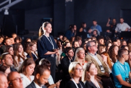 Глава государства приняла участие в Moldova Youth Forum 2025: «Будущее принадлежит прежде всего молодежи. Давайте вместе выберем мир, свободу и развитие»