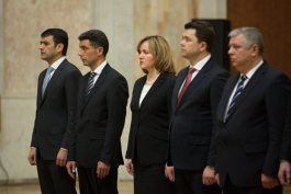 Membrii noului Guvern au depus jurământul în prezența președintelui Republicii Moldova, Nicolae Timofti