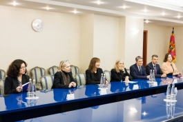 Президент Республики Молдова обсудила с руководством Radio France Internationale и Deutsche Welle борьбу с манипулированием информацией