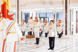 Глава государства Майя Санду приняла верительные грамоты послов  