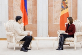 Глава государства Майя Санду приняла верительные грамоты послов  
