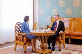 Președinta Maia Sandu, la Riga: ,,Letonia știe ce înseamnă să îți recâștigi libertatea. De aceea vocea ei contează”