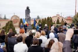 Șefa statului, la evenimentul de comemorare a victimelor foametei din 1946–1947: „Când adevărul este spus, chiar și după decenii,  aduce dreptate”