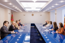 Președinta Maia Sandu s-a întâlnit cu oficialii britanici Yvette Cooper,  Secretarul afacerilor externe, și Richard Hermer, Procurorul General