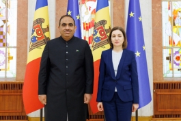 Șefa statului, Maia Sandu, a primit scrisorile de acreditare din partea mai multor ambasadori