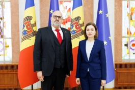 Șefa statului, Maia Sandu, a primit scrisorile de acreditare din partea mai multor ambasadori