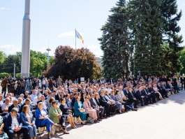 Președinta Maia Sandu l-a primit pe Prim-ministrul României, Ilie Bolojan, la Chișinău