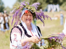 De Ziua Nistrului, șefa statului a participat la Festivalul „Dansul Vetrelor Nistrene” din Ștefan Vodă.