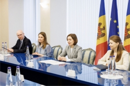 Președinta Maia Sandu s-a întâlnit cu Înaltul Comisar al OSCE pentru Minoritățile Naționale, Christophe Kamp
