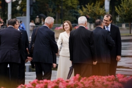 Președinta Republicii Moldova a adus un omagiu celor care au apărat independența țării