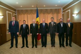 Președintele Nicolae Timofti a avut o întrevedere cu ministrul delegat pentru relațiile cu românii de peste hotare, Angel Tâlvăr 