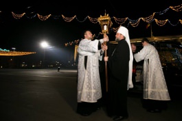 Moldovan president attends Easter mass