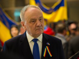 „Sunt convins că și în această situație regională complicată vom rămâne uniți sub tricolor”