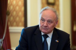 Реакция президента Николае Тимофти на обращение премьер-министра Кирила Габурича