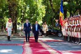 Moldovan president receives accreditation letters from five ambassadors