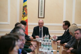 Moldovan president holds parliamentary consultations