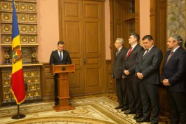 Members of new government take oath before Moldovan president