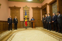 Members of new government take oath before Moldovan president