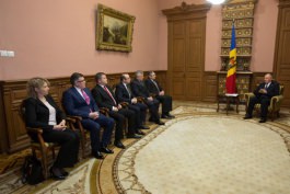 Moldovan head of state appoints eight ambassadors under presidential decrees